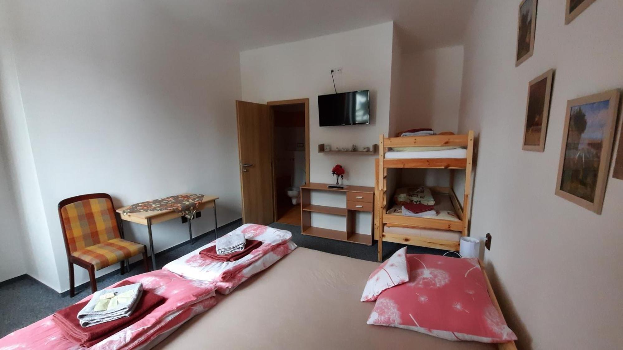 Penzion U Statku Lodherov Ruang foto